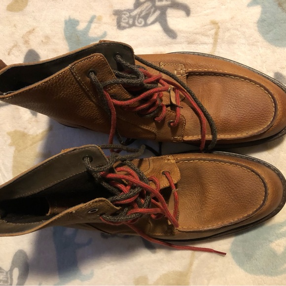 Mens Dockers brown boots. Size 11.5. Used in good condition. - Picture 2 of 10